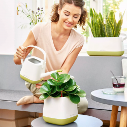 yula-watering-can-1-7l-lechuza-firstgreen.by.jpg